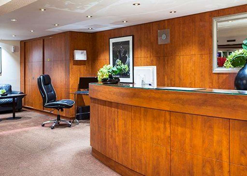 Sky Hotel Goussainville Charles De Gaulle 内观 照片