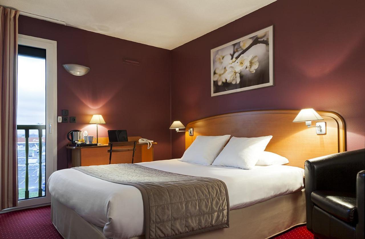 Sky Hotel Goussainville Charles De Gaulle 外观 照片