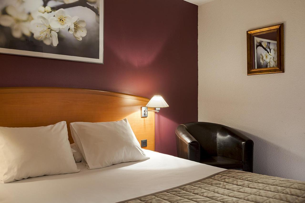 Sky Hotel Goussainville Charles De Gaulle 外观 照片