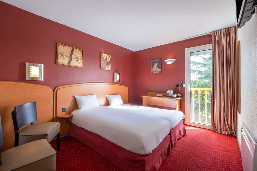 Sky Hotel Goussainville Charles De Gaulle 客房 照片