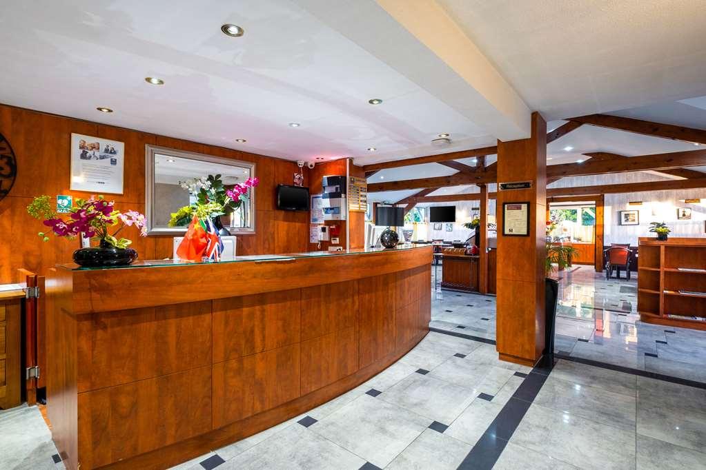 Sky Hotel Goussainville Charles De Gaulle 内观 照片